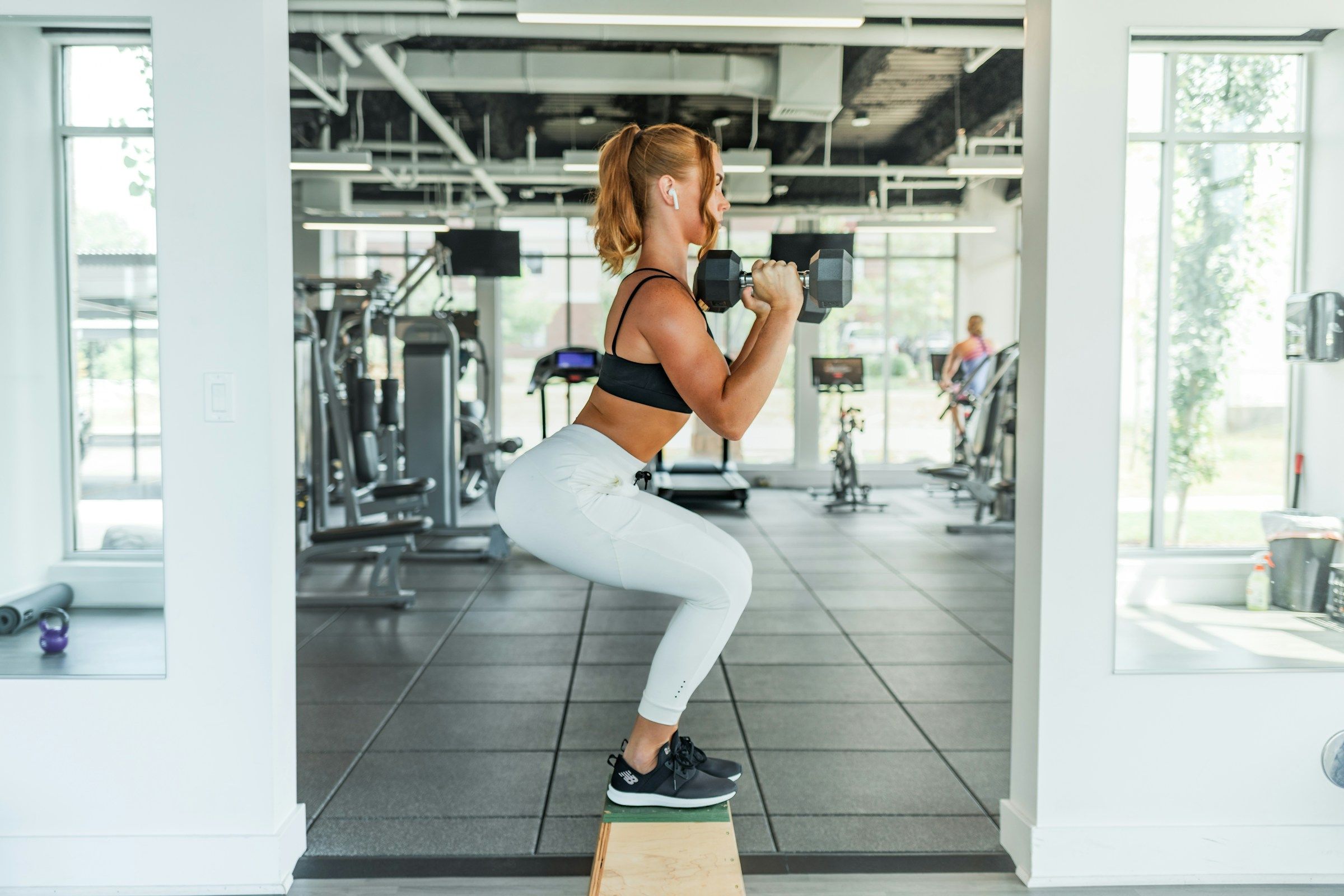 How Many Calories Do Squats Burn? A Comprehensive Guide